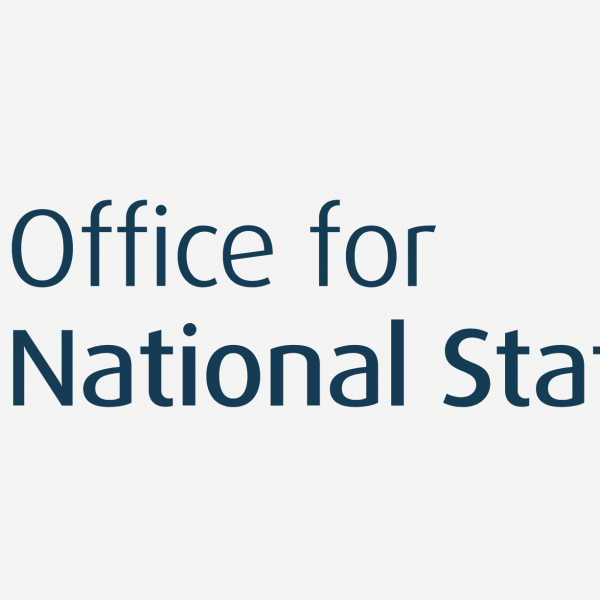 SYG ac NSPCC: arolwg ‘Diogelwch yn ystod Plentyndod’